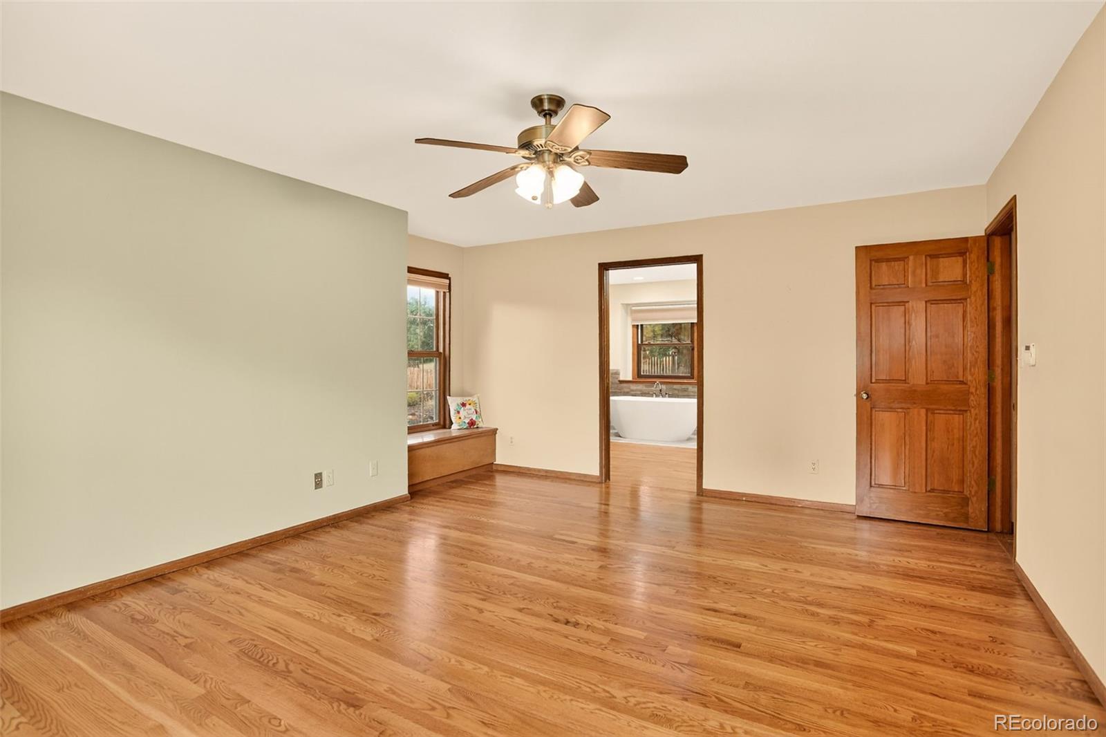 8020 S Oneida Court