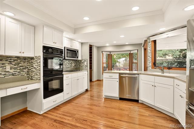 8020 S Oneida Court