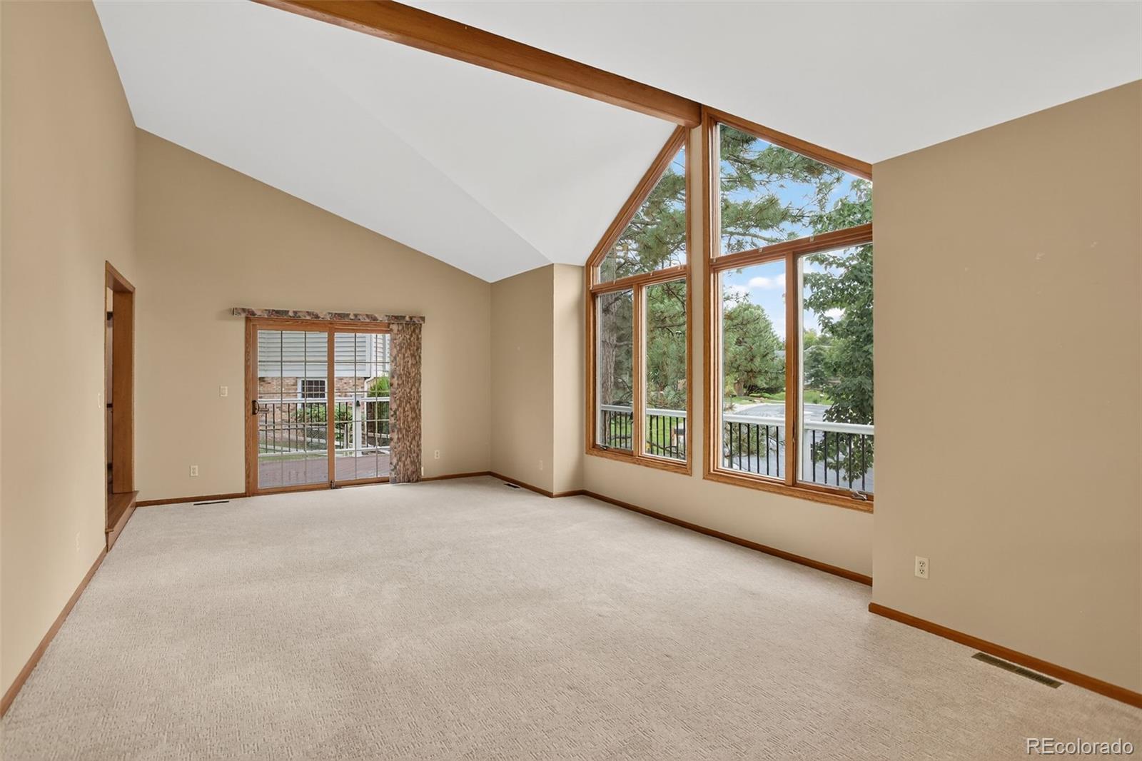 8020 S Oneida Court