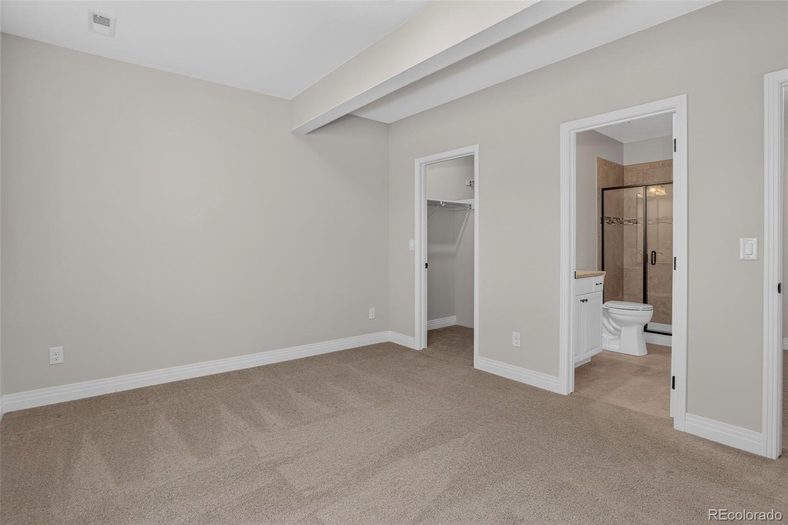 5650 W Quincy Avenue Unit: 31