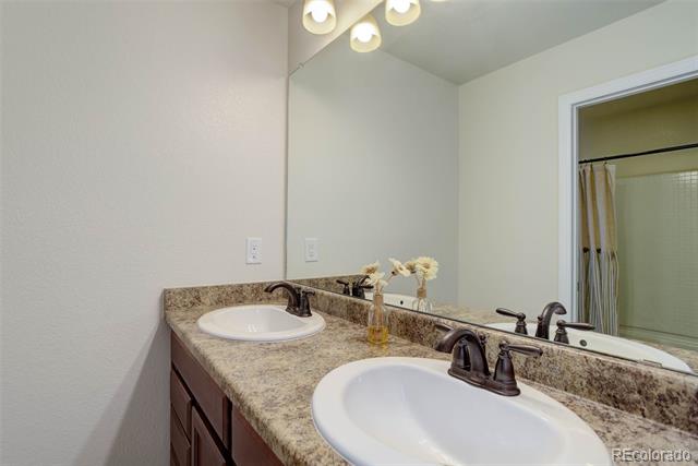 5784 Desert Inn Loop
