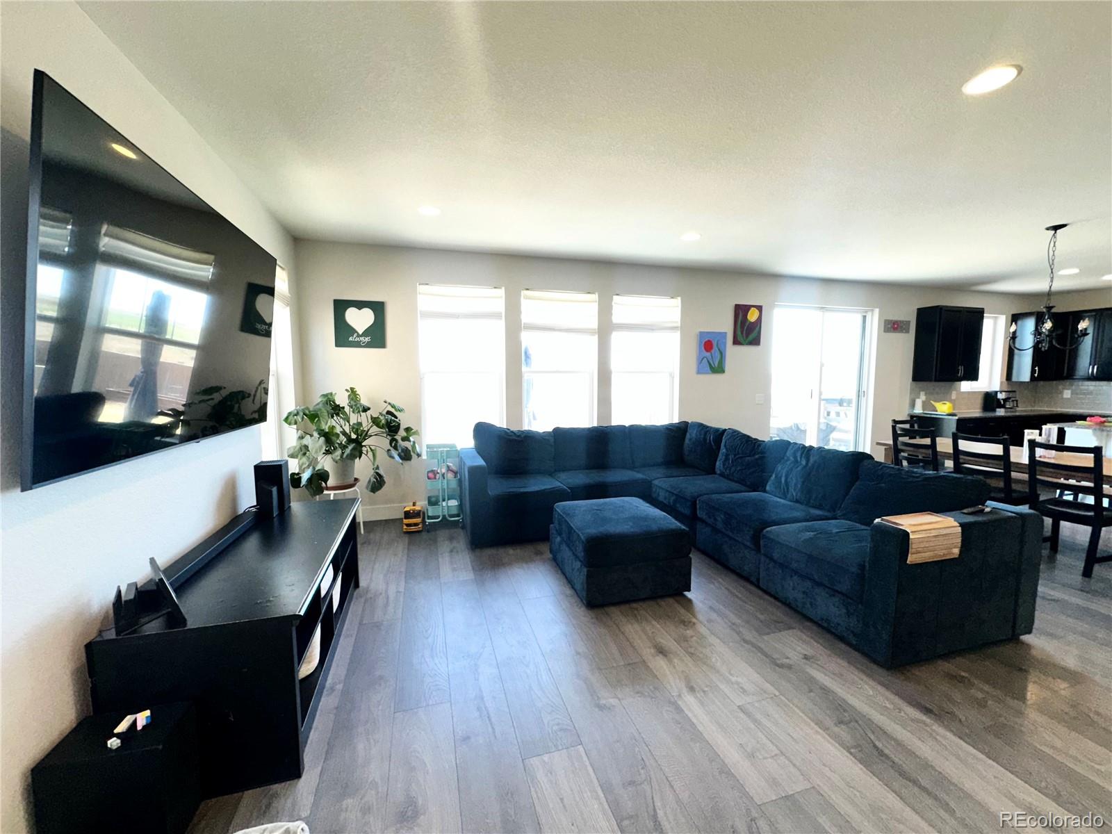 11008 Unity Lane