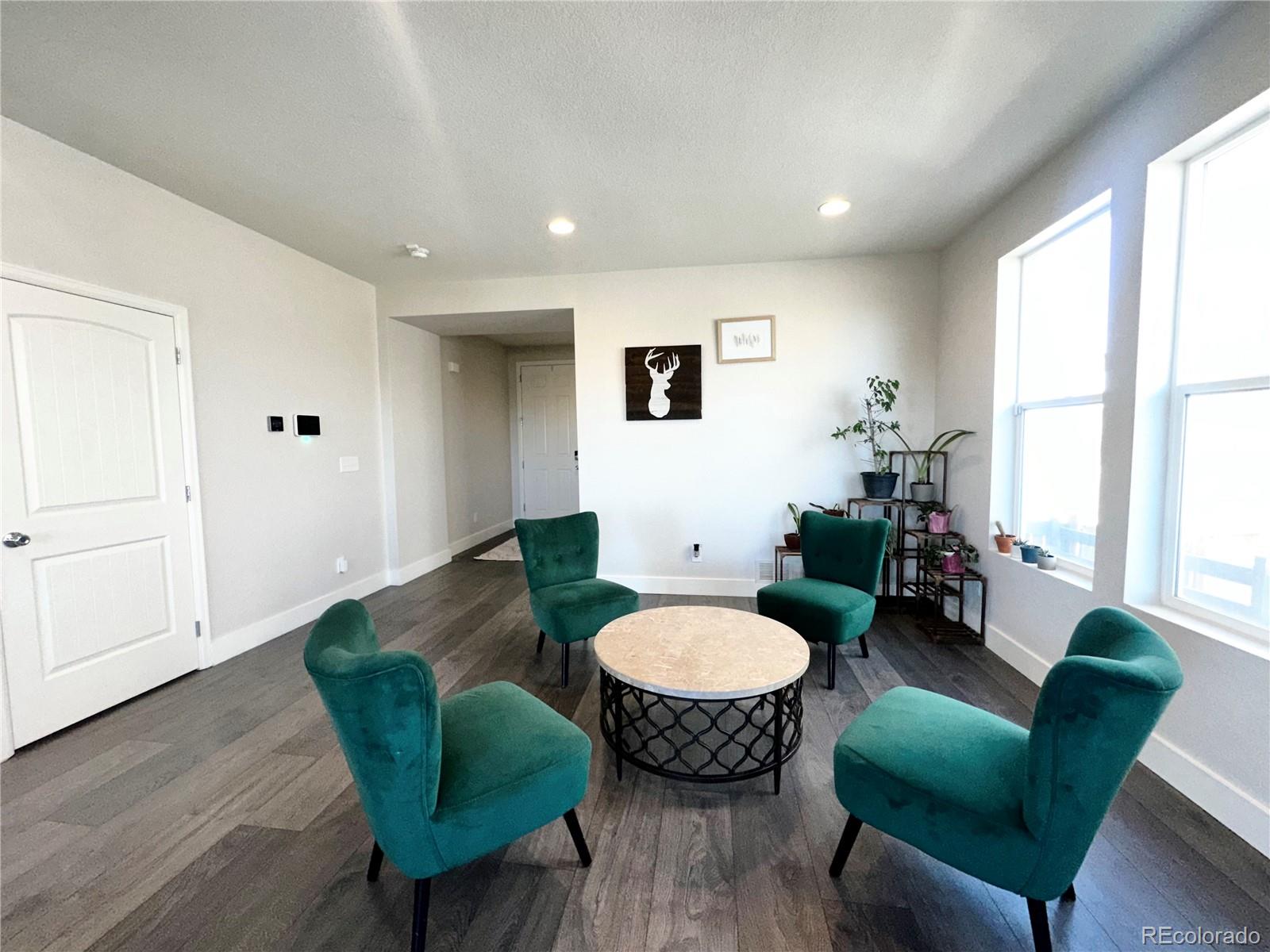 11008 Unity Lane
