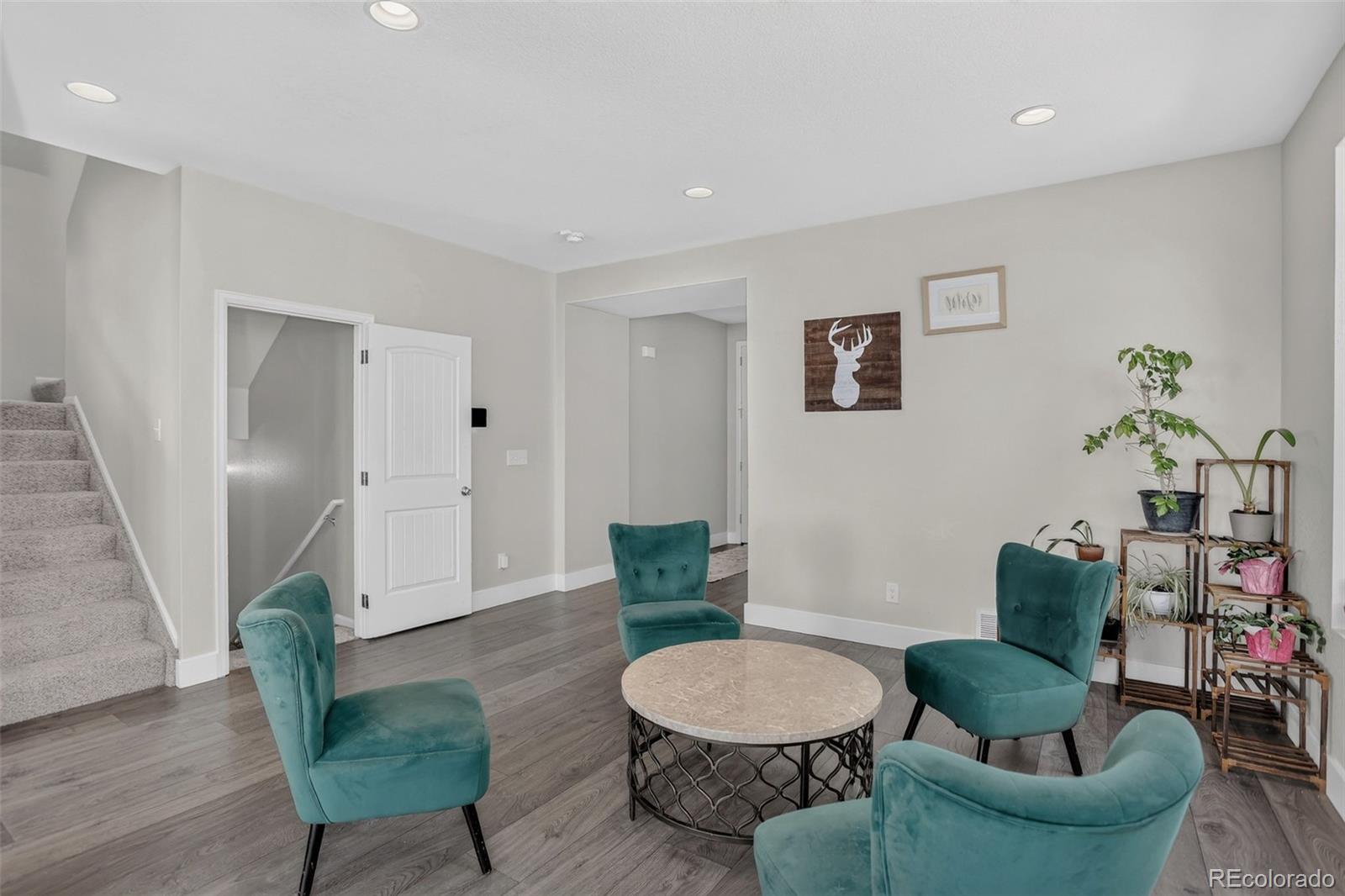 11008 Unity Lane
