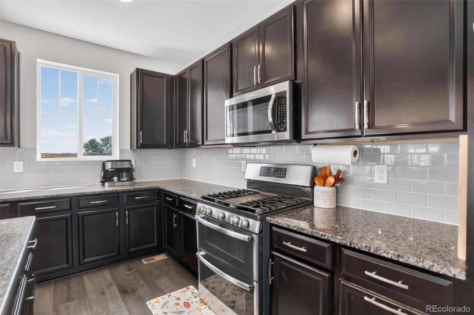 11008 Unity Lane