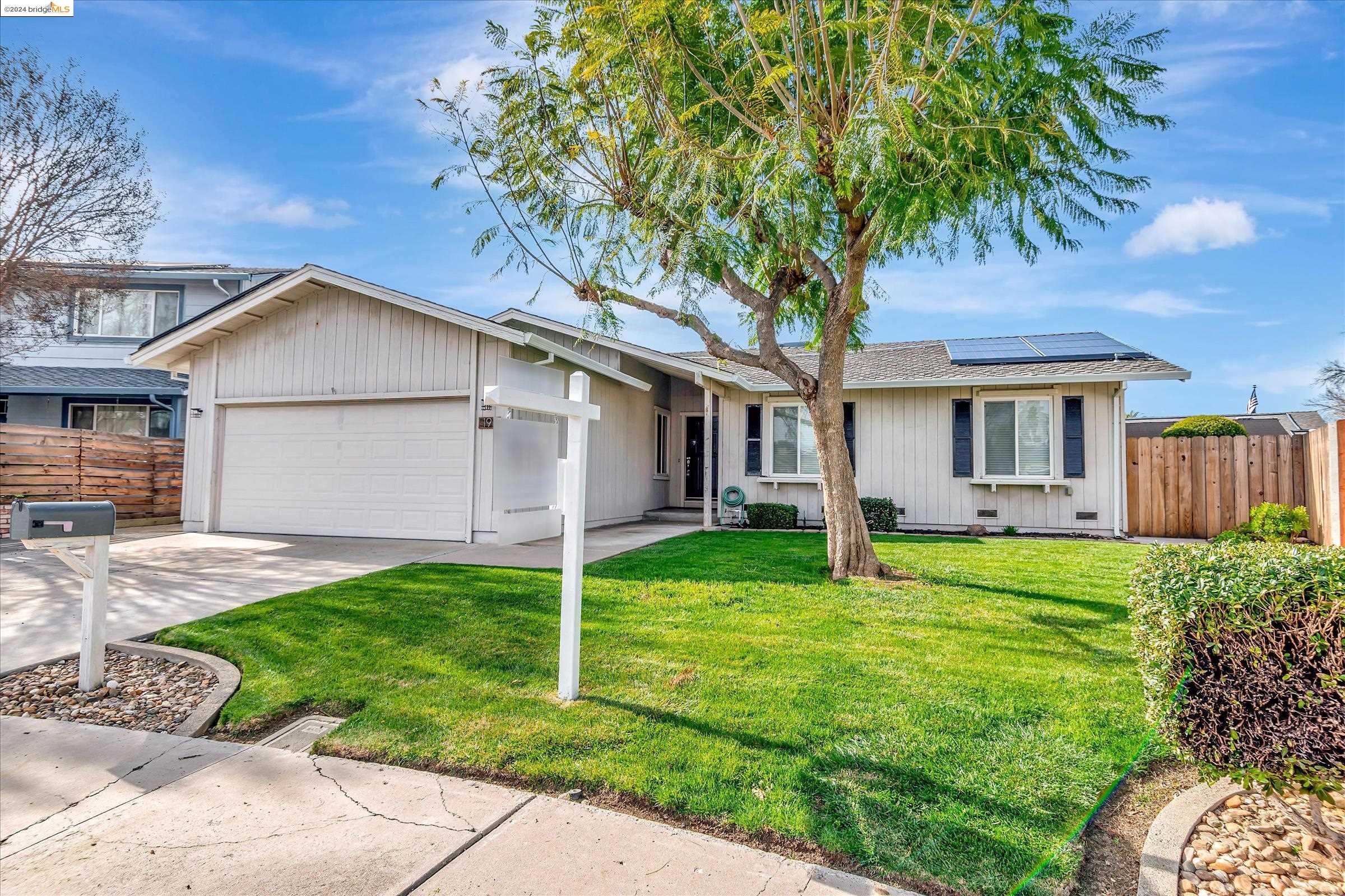 19 Mcclarren Ct