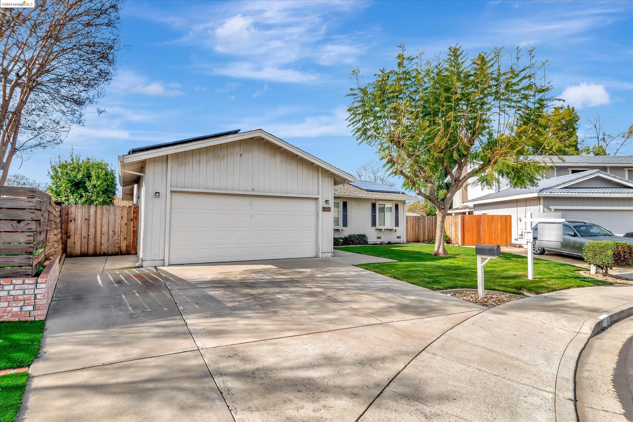 19 Mcclarren Ct