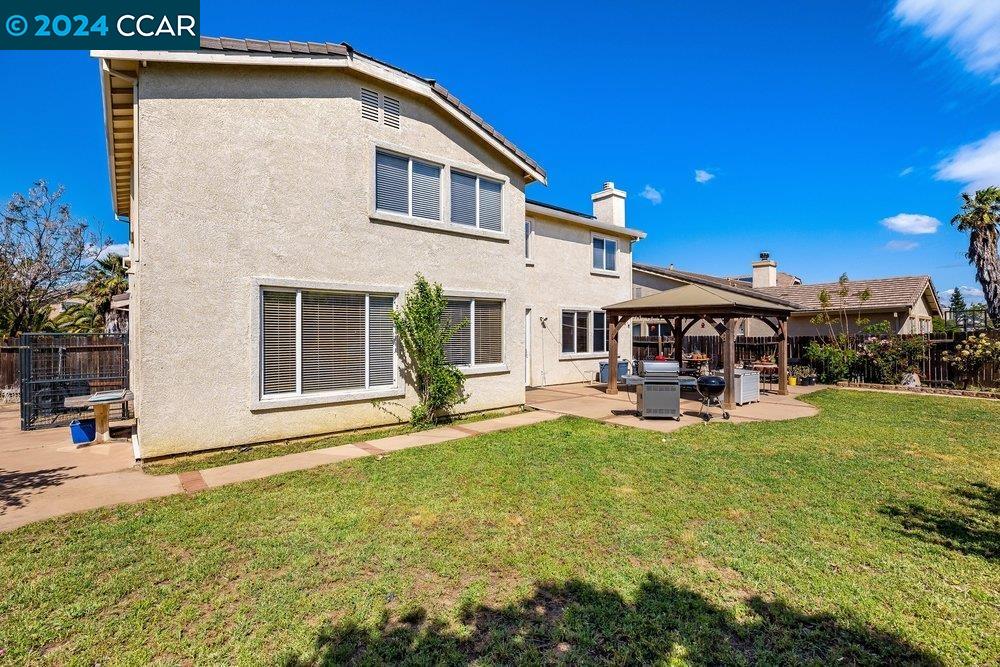 1810 Tioga Pass Ct