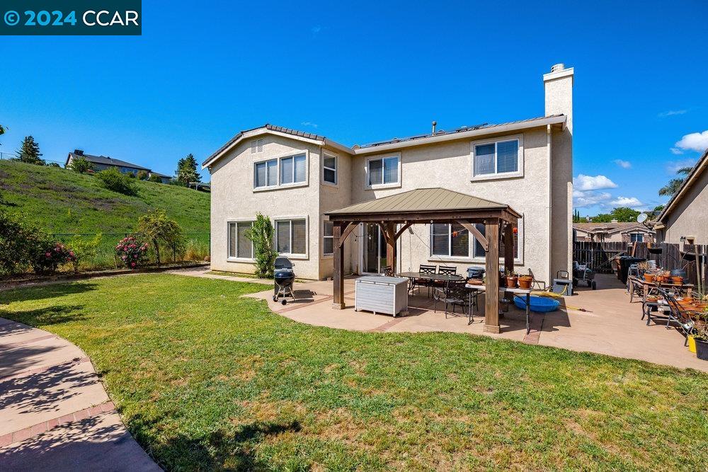 1810 Tioga Pass Ct
