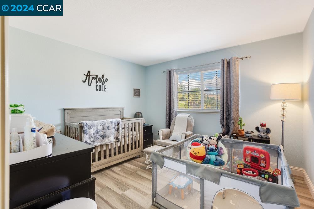 1810 Tioga Pass Ct