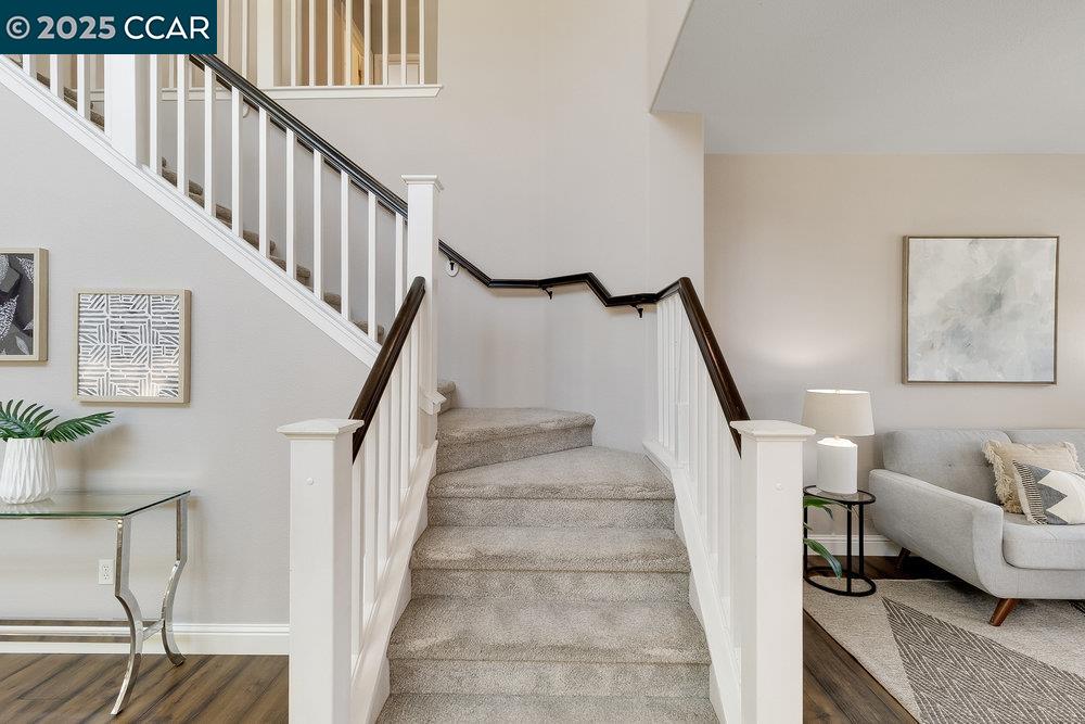 113 St Laurent Ct