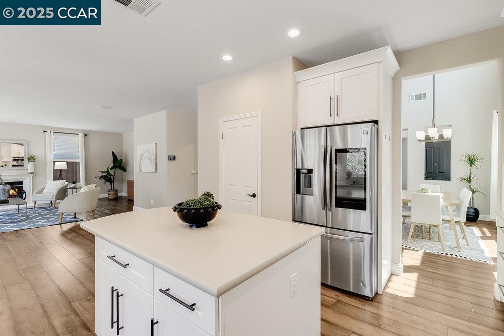 113 St Laurent Ct
