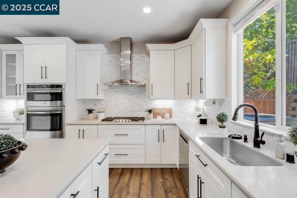 113 St Laurent Ct
