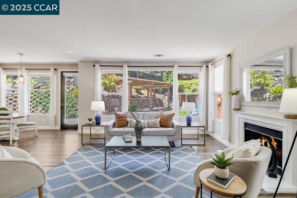 113 St Laurent Ct