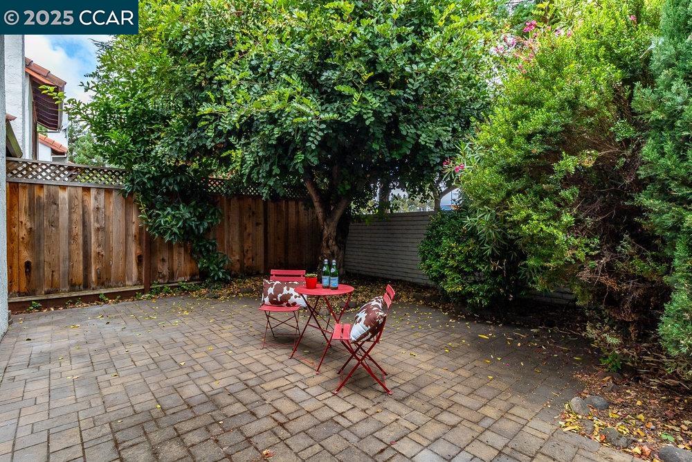 35624 McCarty Common