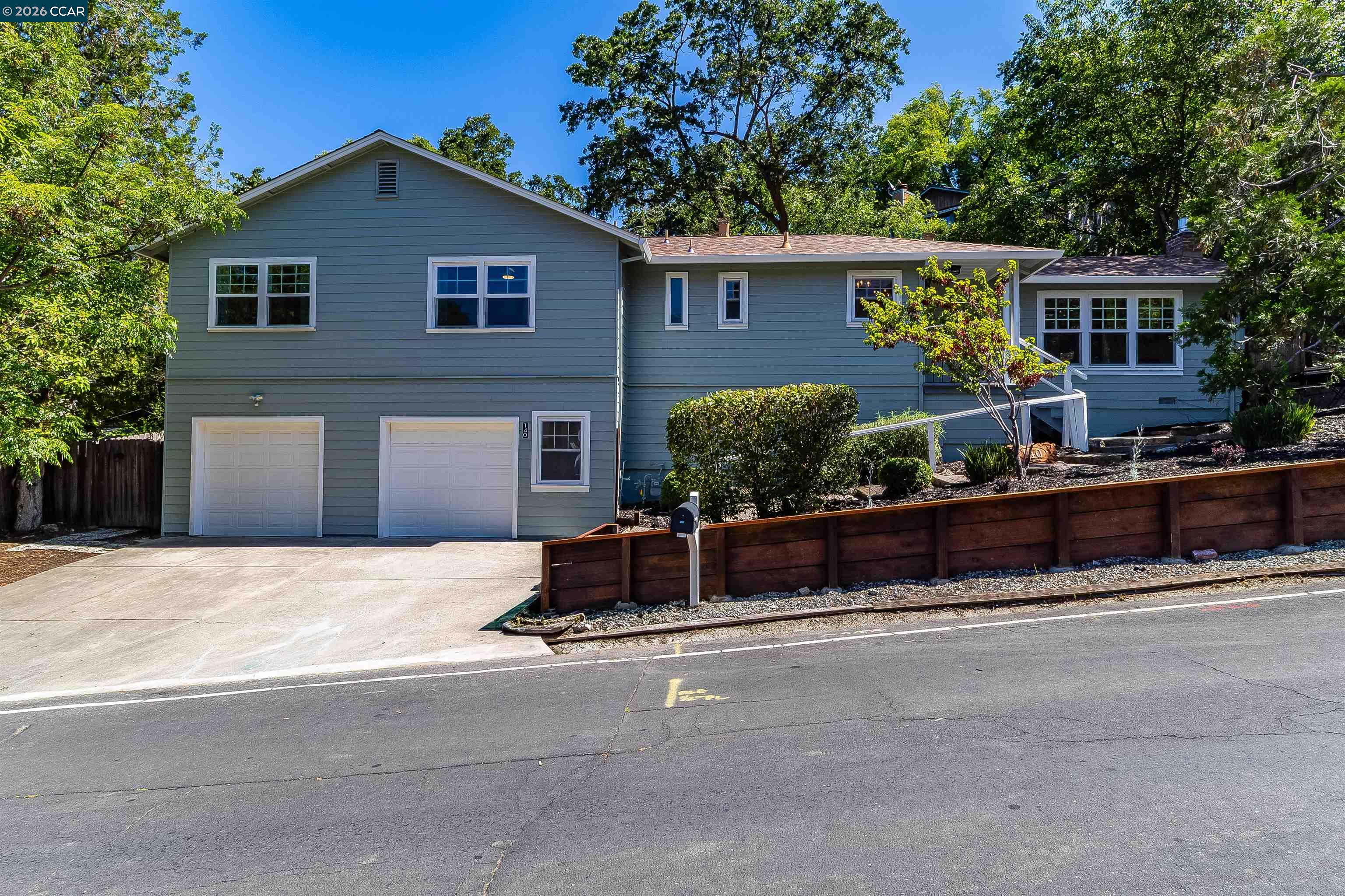 140 Summit Rd