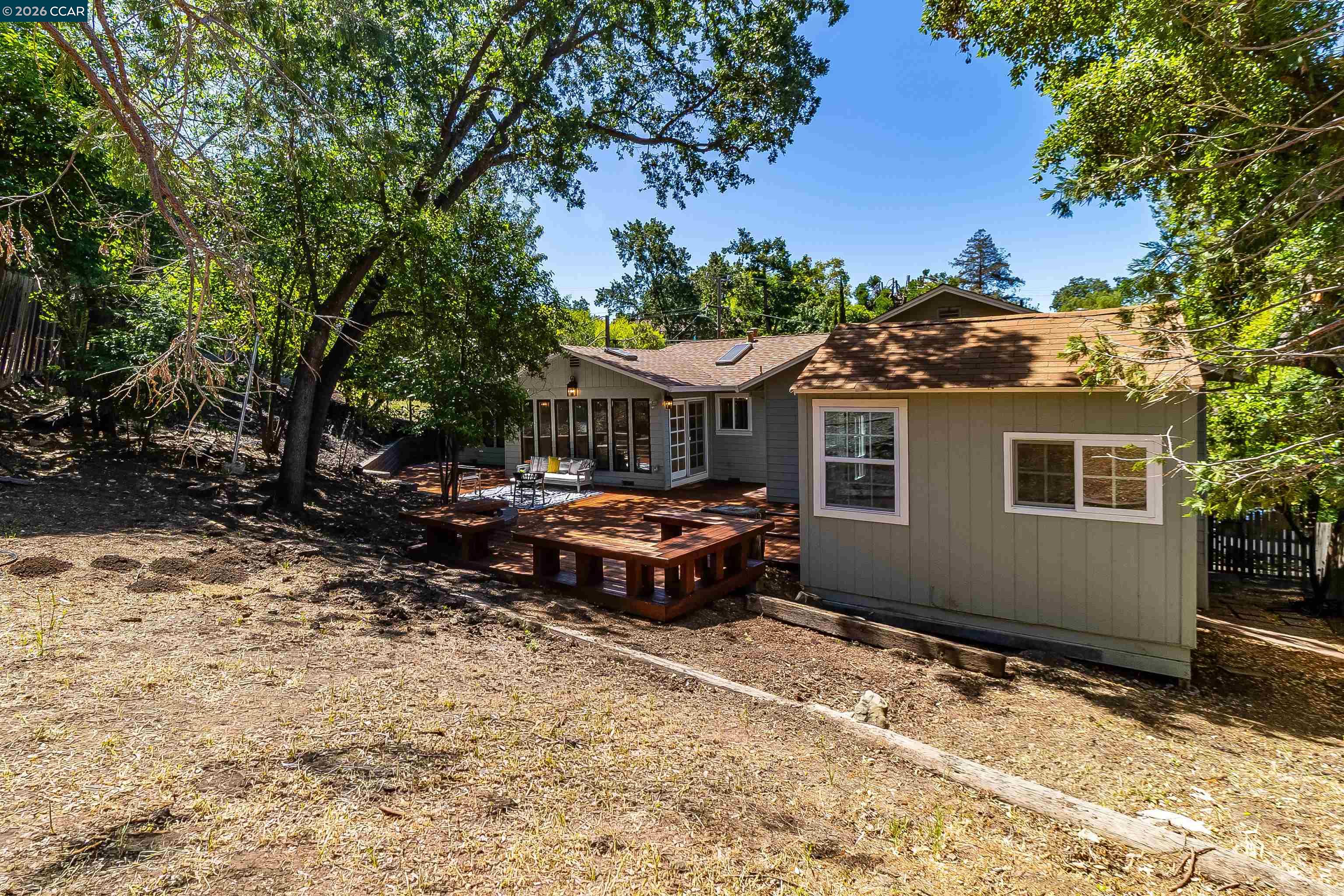 140 Summit Rd