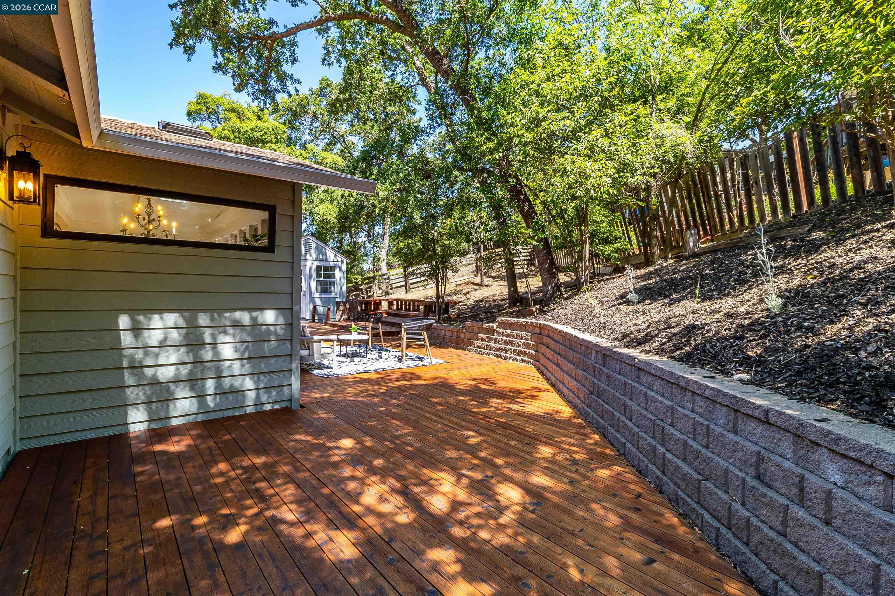 140 Summit Rd