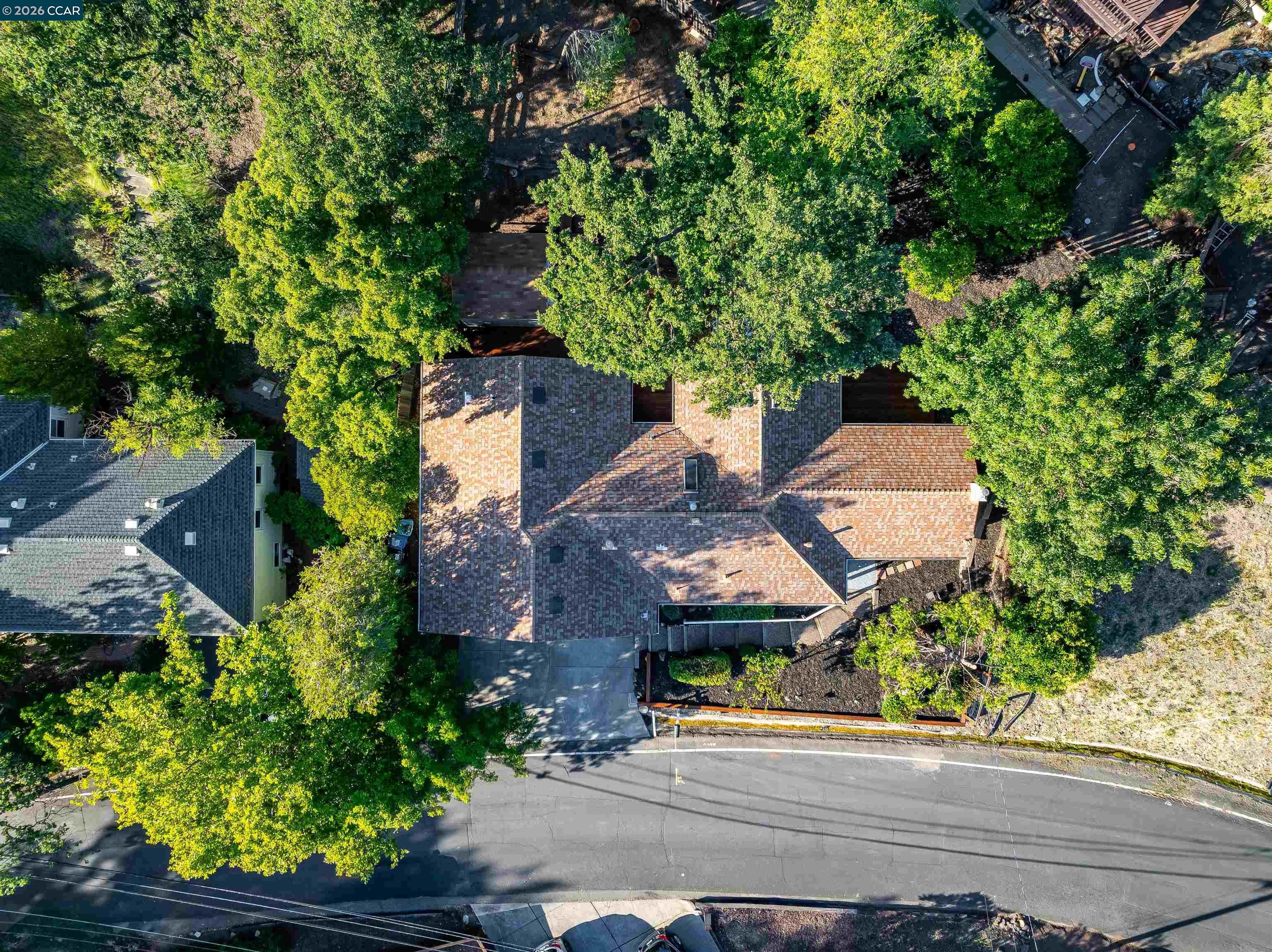 140 Summit Rd