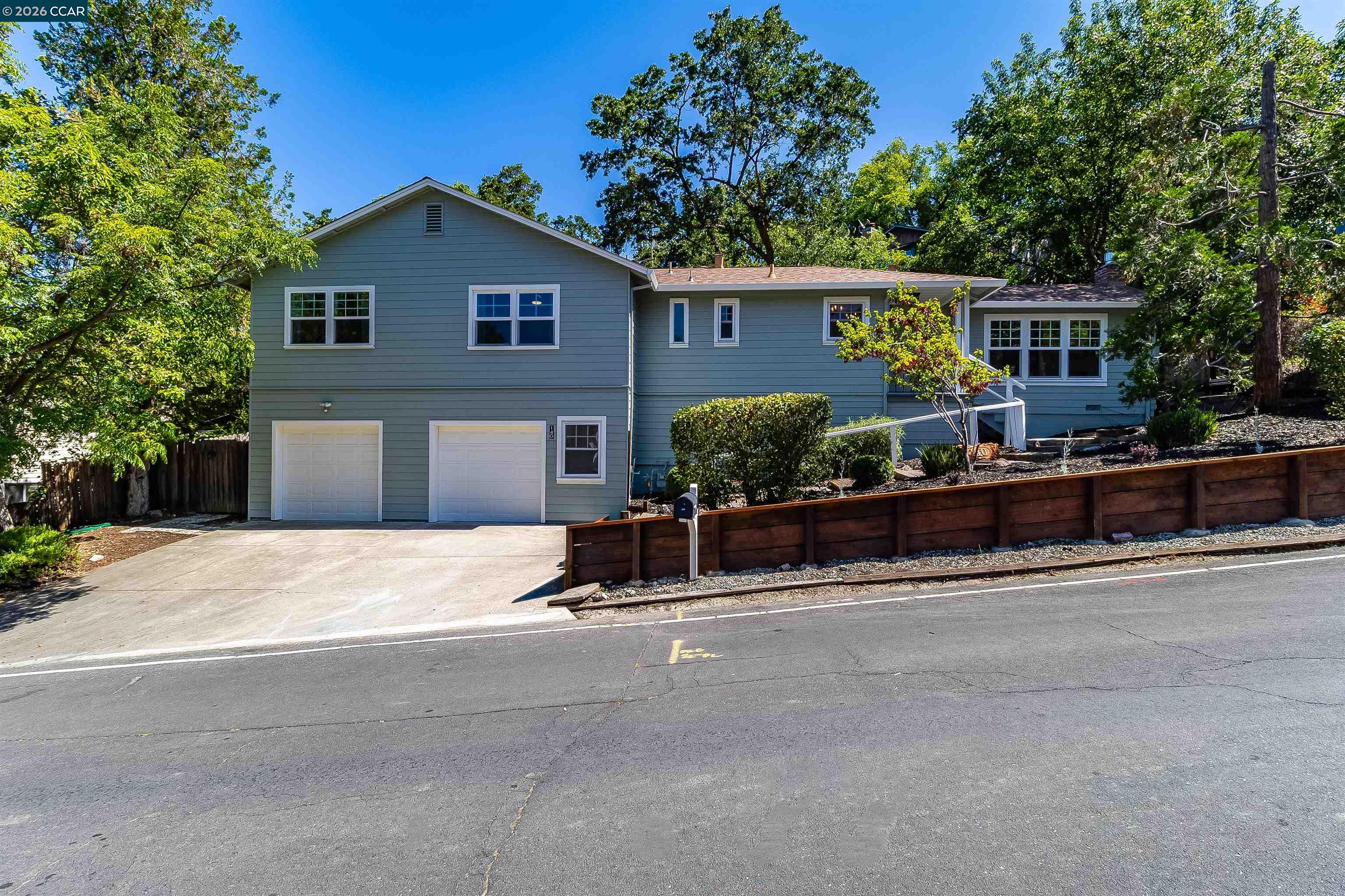 140 Summit Rd