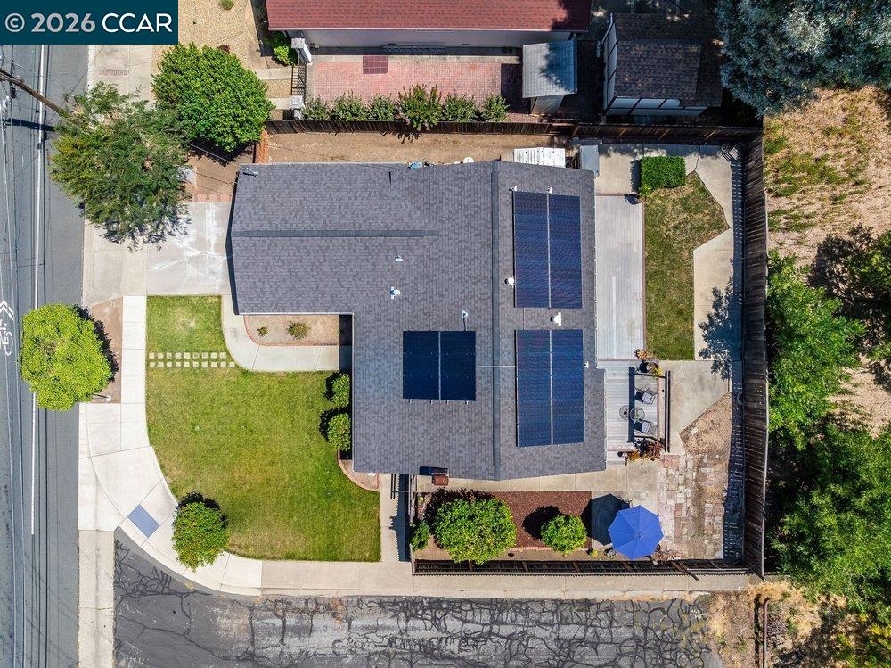 3485 Hillsborough Dr