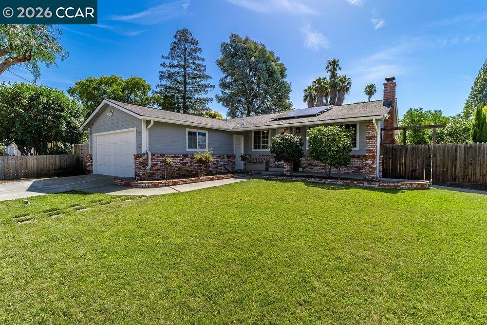 3485 Hillsborough Dr