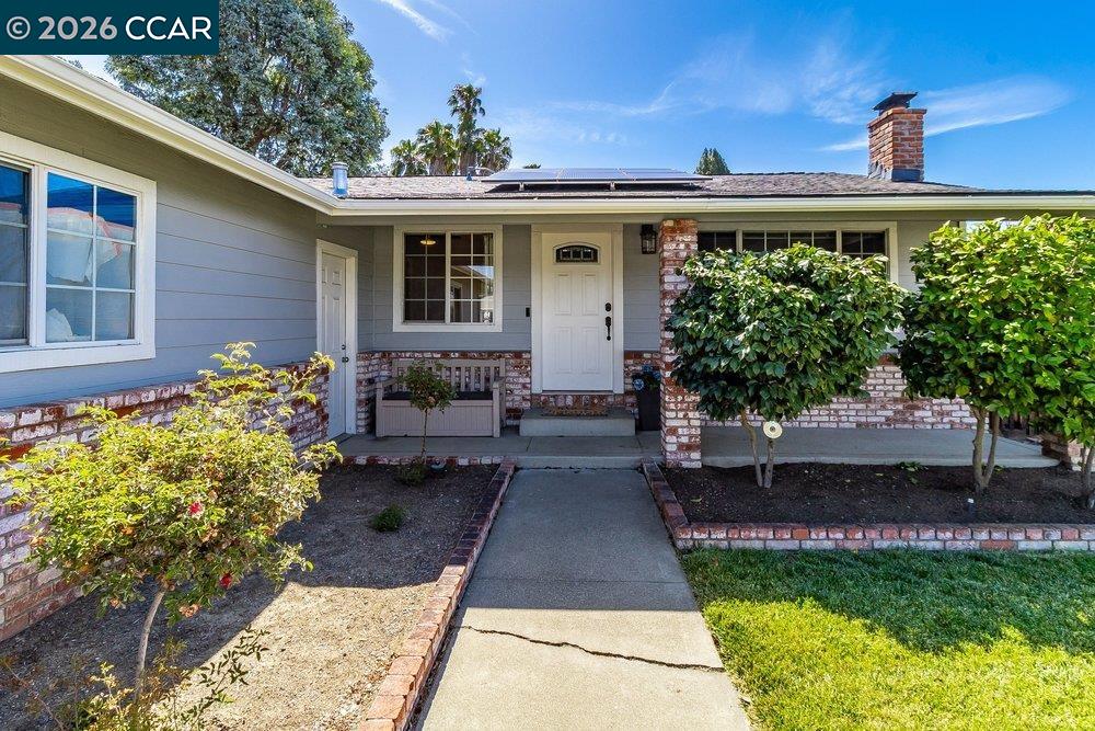 3485 Hillsborough Dr