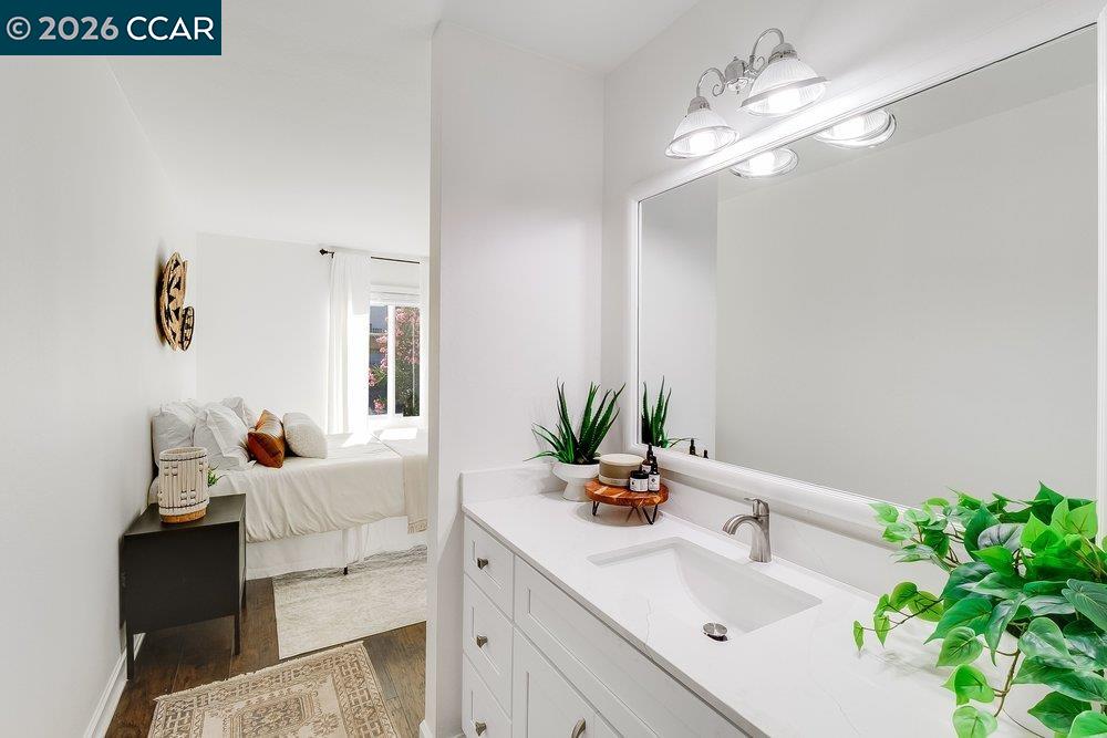 5450 Concord Blvd Unit: H2