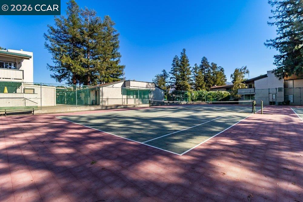 5450 Concord Blvd Unit: H2