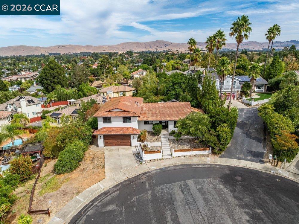 4073 Castlewood Ct