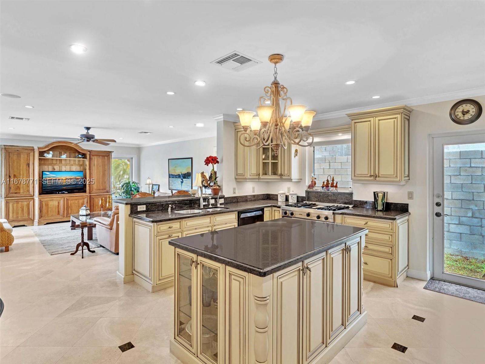 449 Isle Of Palms Drive