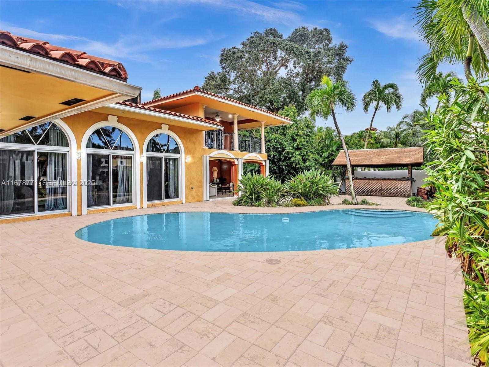 449 Isle Of Palms Drive