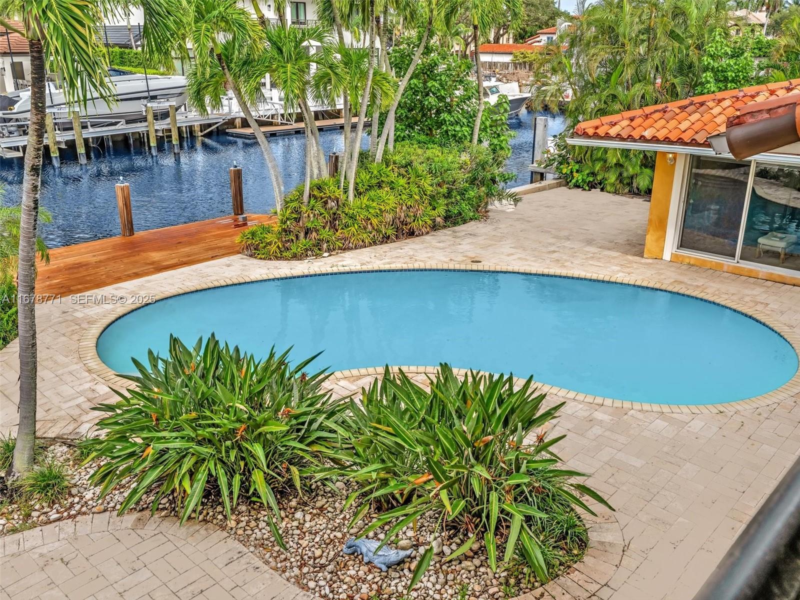 449 Isle Of Palms Drive