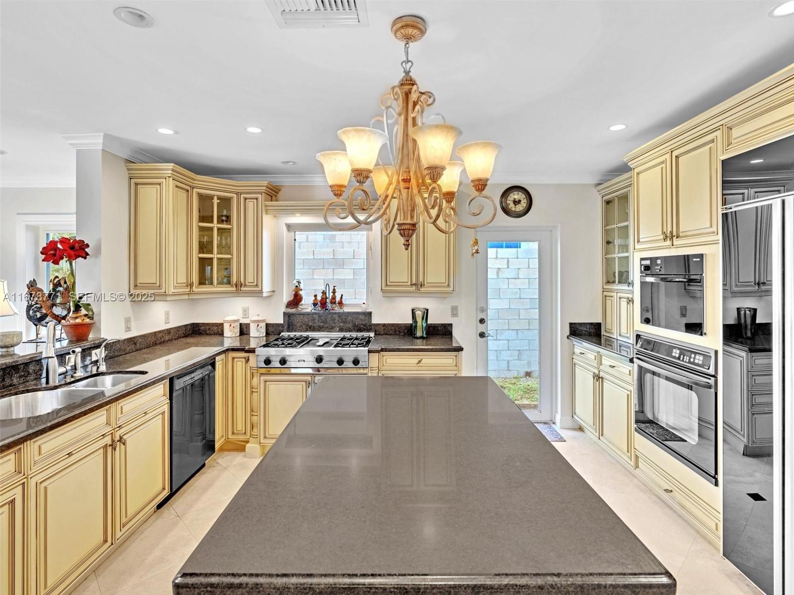449 Isle Of Palms Drive