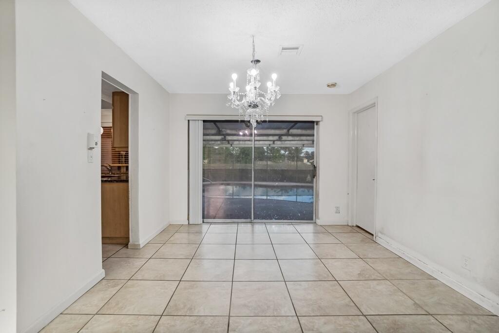 8270 NW 66th Terrace