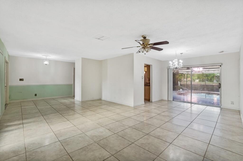 8270 NW 66th Terrace