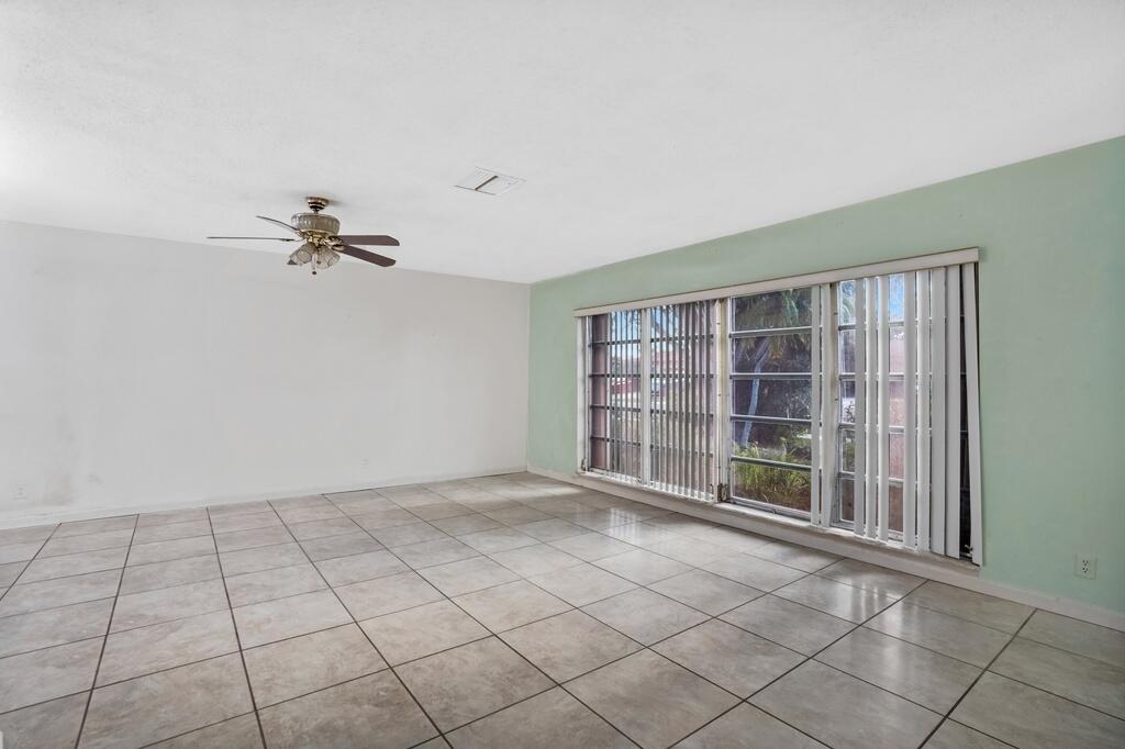 8270 NW 66th Terrace