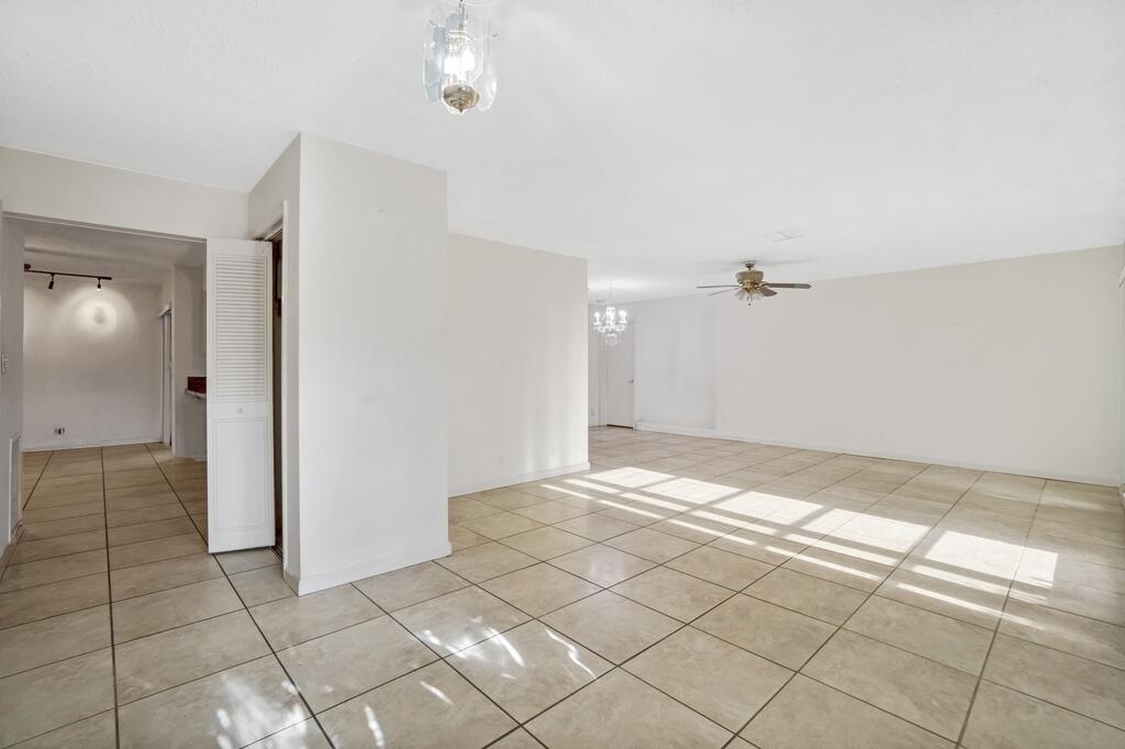 8270 NW 66th Terrace