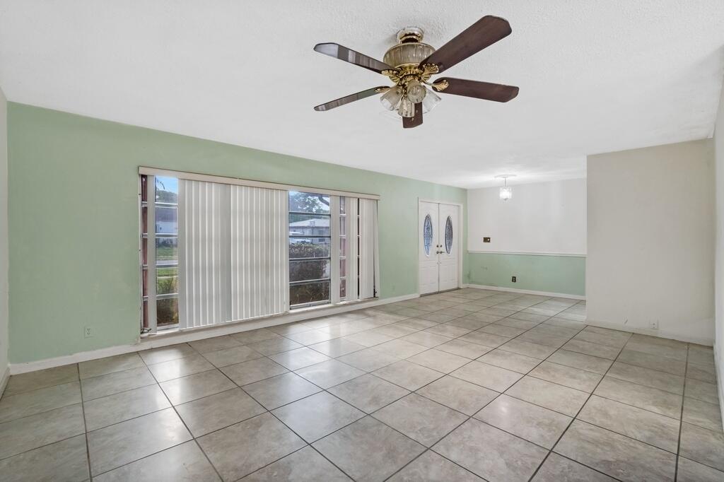 8270 NW 66th Terrace