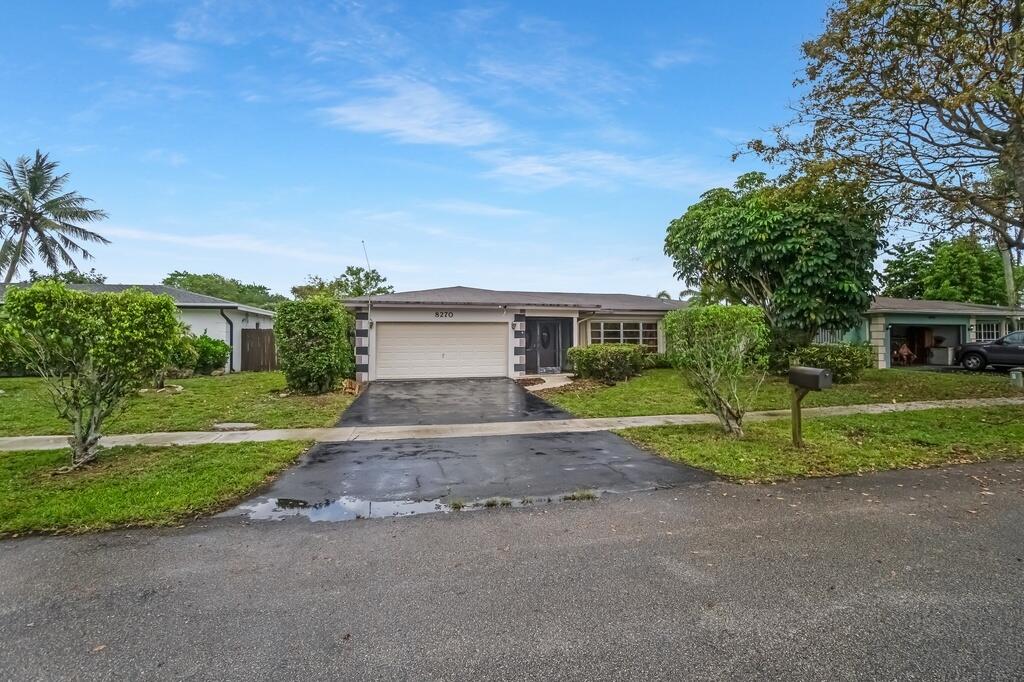 8270 NW 66th Terrace