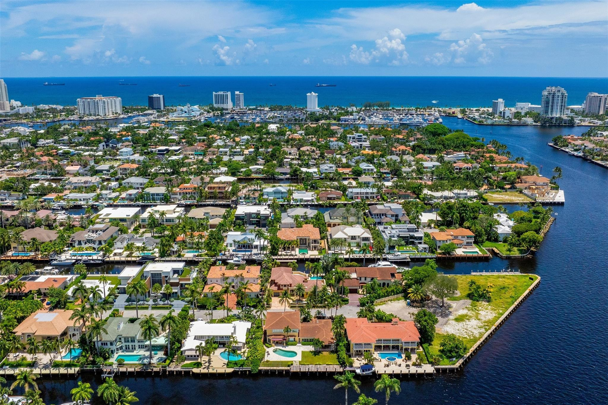 700 Royal Plaza Drive