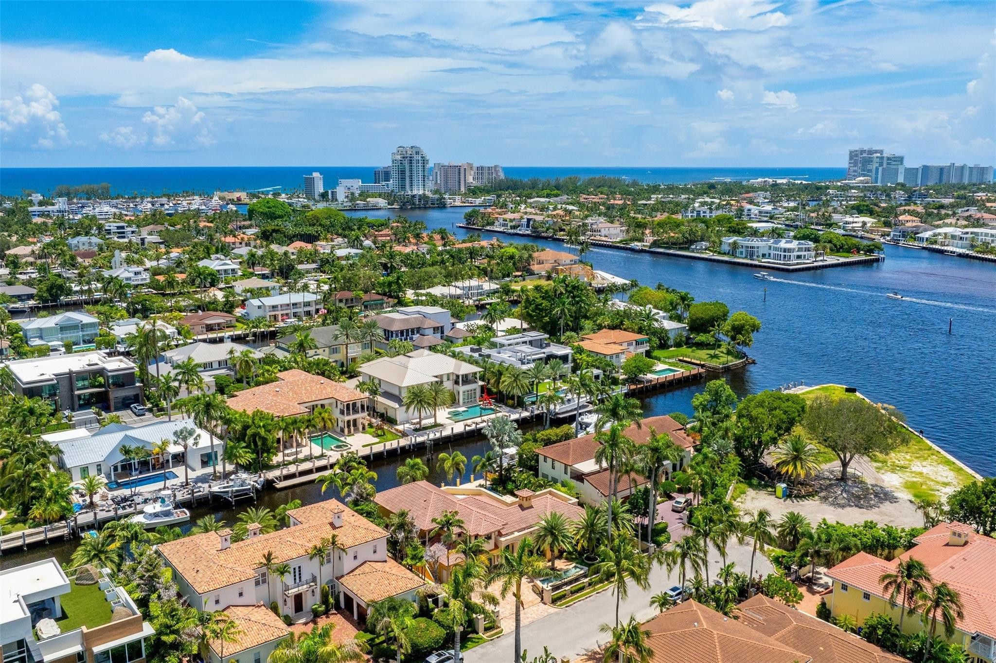 700 Royal Plaza Drive