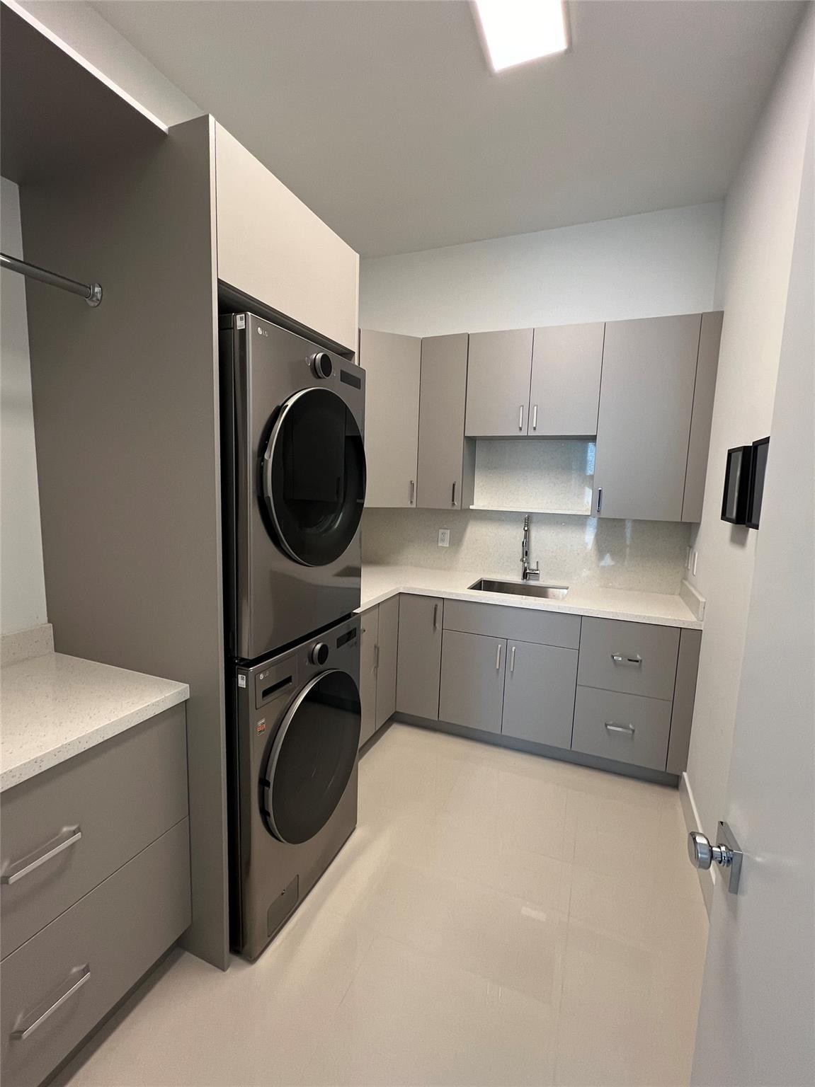 506 NE 25th Street