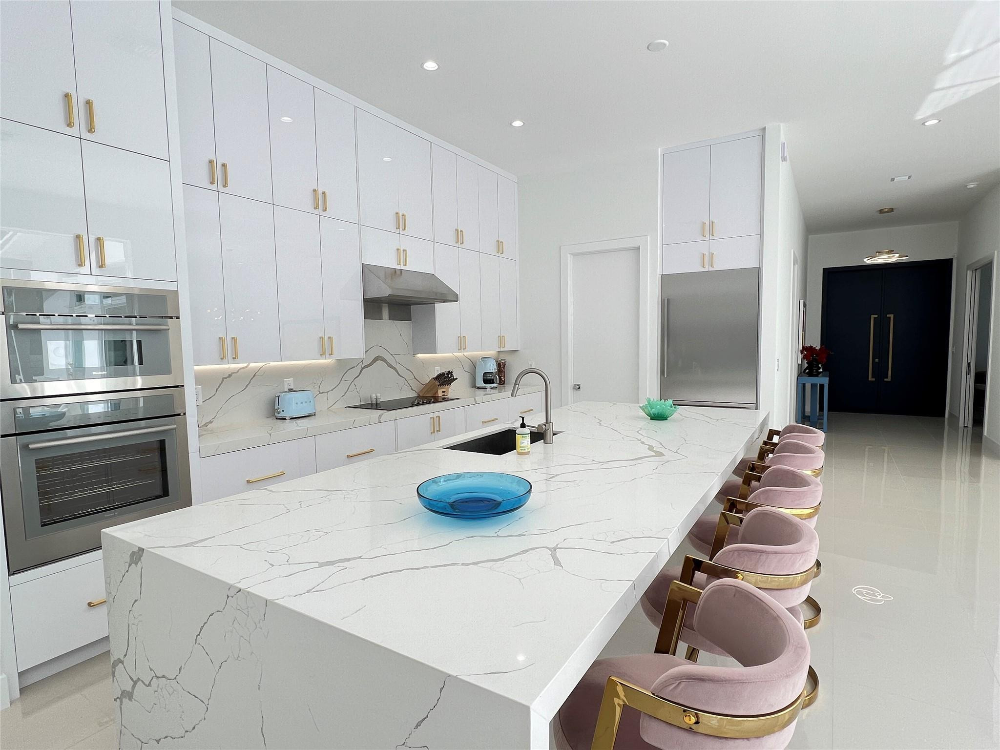 506 NE 25th Street