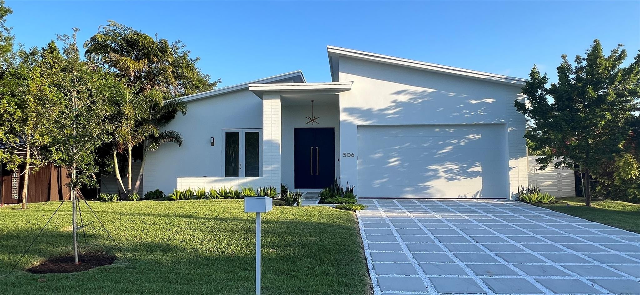 506 NE 25th Street