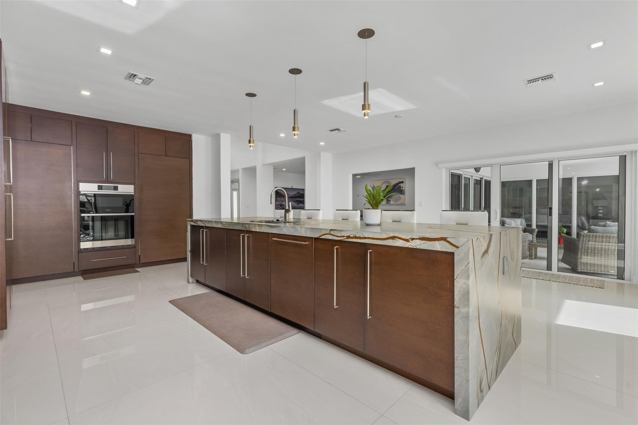 615 3rd Key Drive