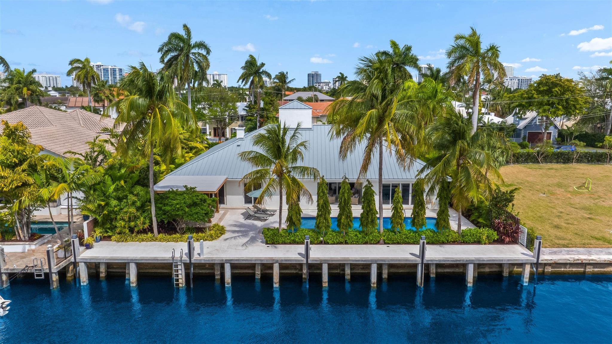 615 3rd Key Drive