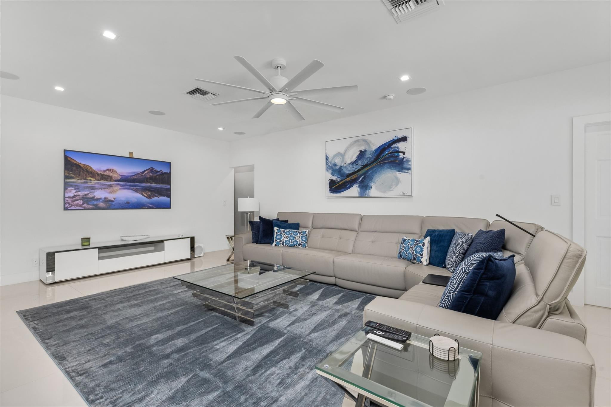 615 3rd Key Drive
