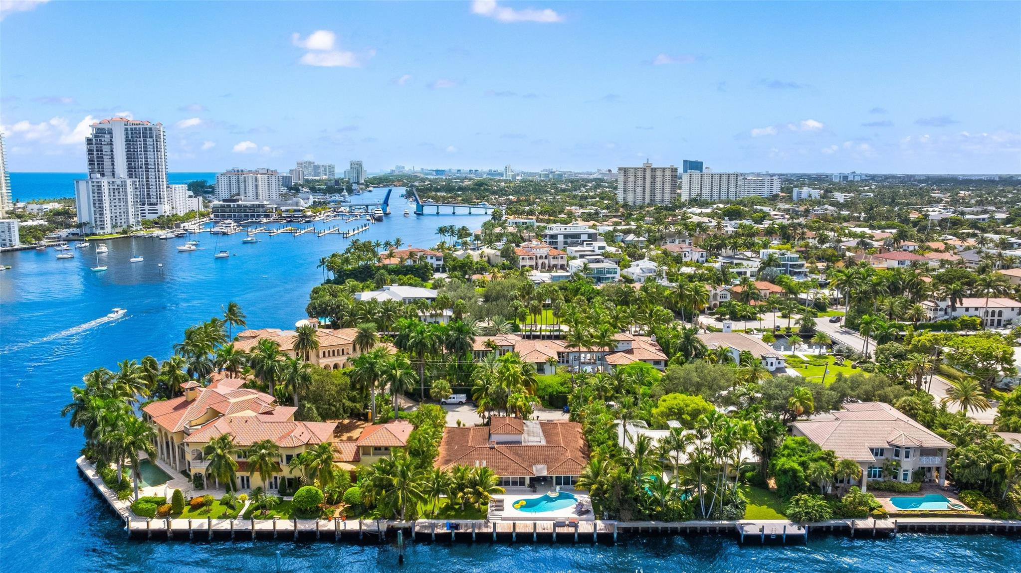 2701 Aqua Vista Boulevard