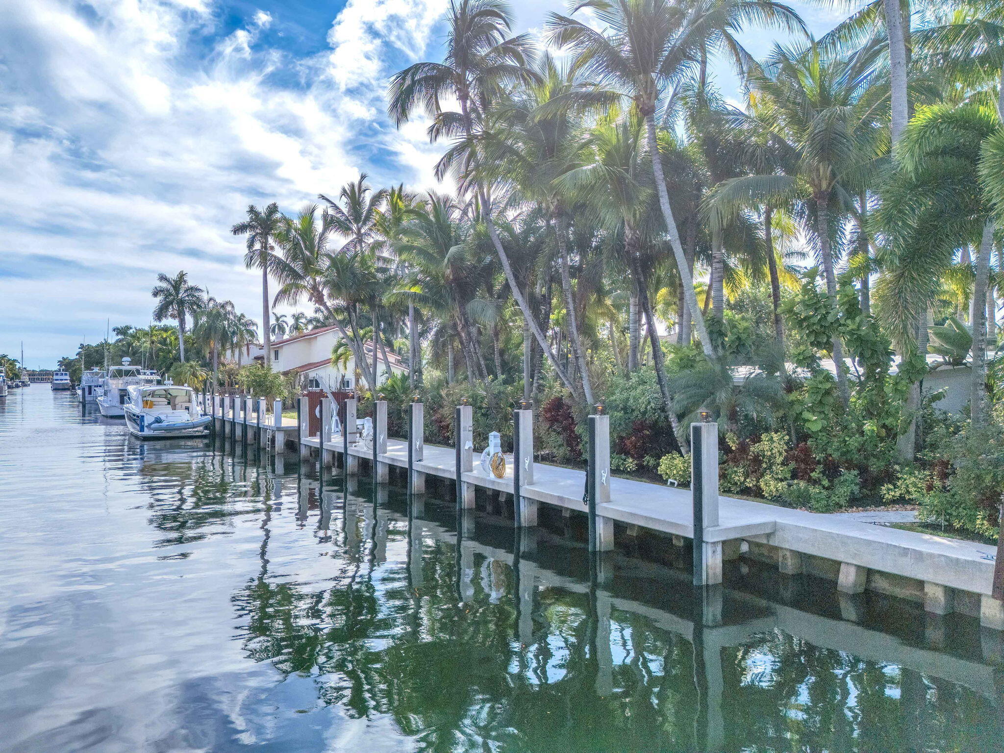302 Coral Way